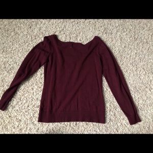 Maroon sweater